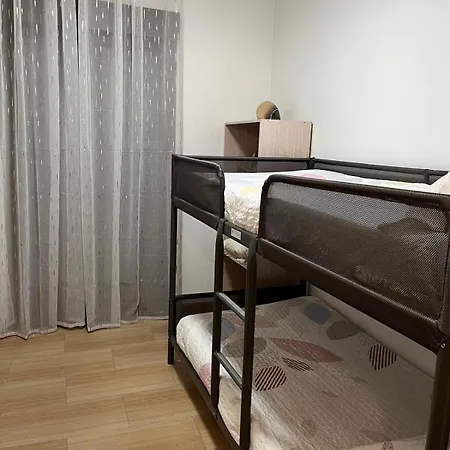 White-moon Apartment